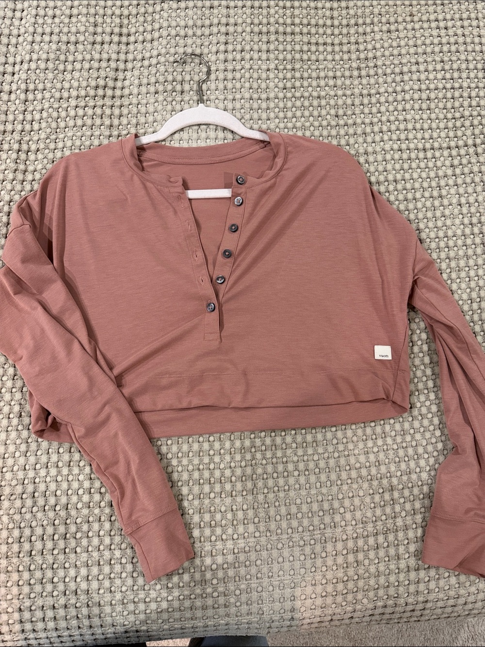 Vuori Cropped Henley Long Sleeve Top - Dusty Rose